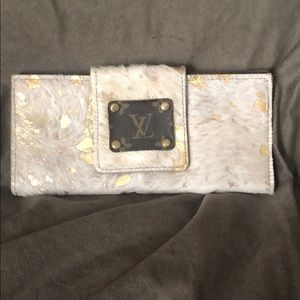 Keep It Gypsy wallet